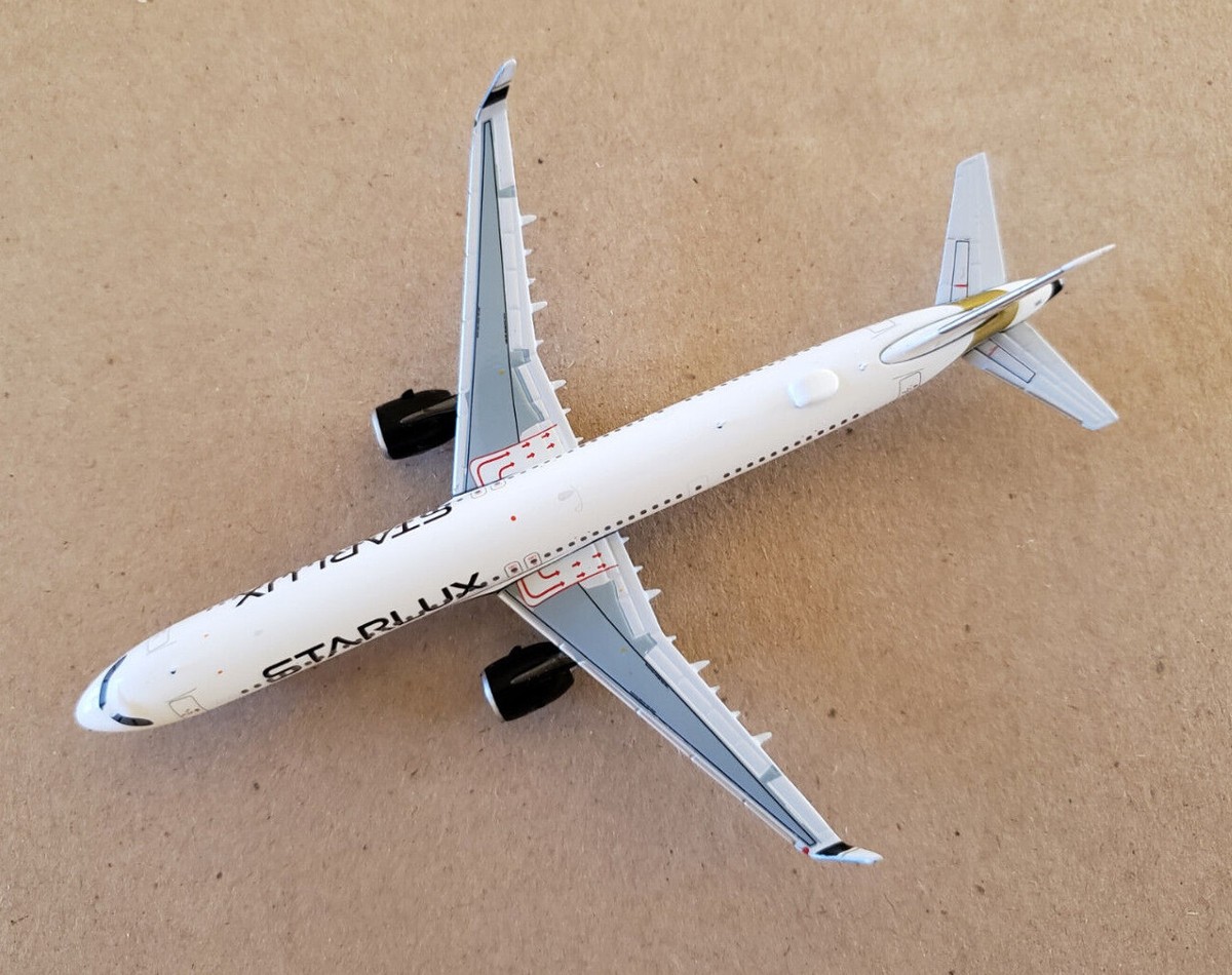 レア品‼️STARLUX A321 航空機モデル HYJLwings STARLUX For Airbus A321-252NX B-58208 LTD 1/400