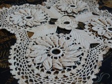 Antique Irish Crochet Lace Doily Flowers Leaves Off White Vintage Exquisite Sq