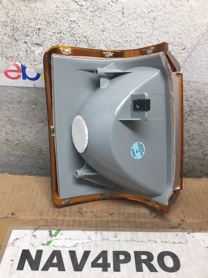 NEW 1987-1991 For Ford Bronco / F-150 LEFT Corner Signal Headlight Lamp #NT61 - Image 3 of 4