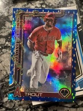 2025 Topps Holiday - Mike Trout #H50 Holiday Blue Metallic Glitter