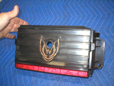 1982-92 Firebird Trans Am Gta Tail Light Center Section Tail Light Tailight Gm 1982-92 Firebird Trans Am Gta Tail Light Center Section Tail Light Tailight Gm