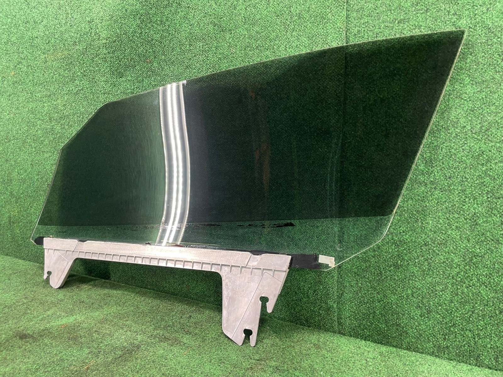 2007-2018 Bentley Continental GTC Front Right Side Door Window Glass OEM