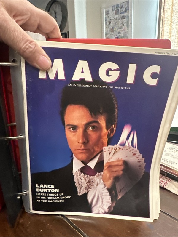 Magic Magazine (21 Issues - Sept 1991  Volume 1 Number 1 Thru May 1993)