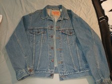 Vintage 70s/80s Levi s Medium Wash Denim Trucker Jacket 70507 USA Size Medium
