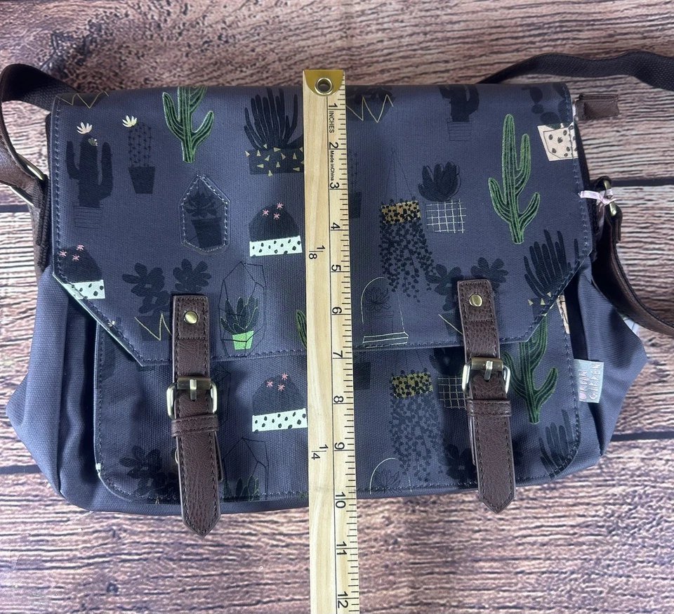 URBAN GARDEN REISETASCHE Umhängetasche von Disaster Design. Neu - Bild 3 von 4