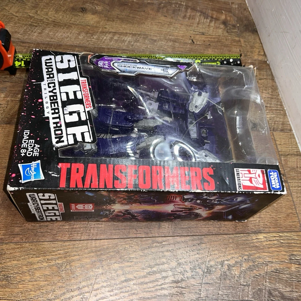 Transformers War For Cybertron Siege Shockwave Leader Class New Tony Generations - Image 3 of 4