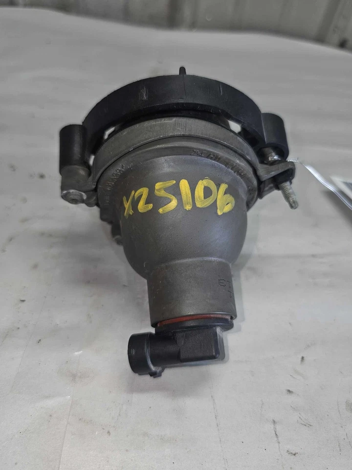 Luz antiniebla/marca/estacionamiento/giro derecha 10-15 GMC TERRAIN 10335108 Foto 3 de 3