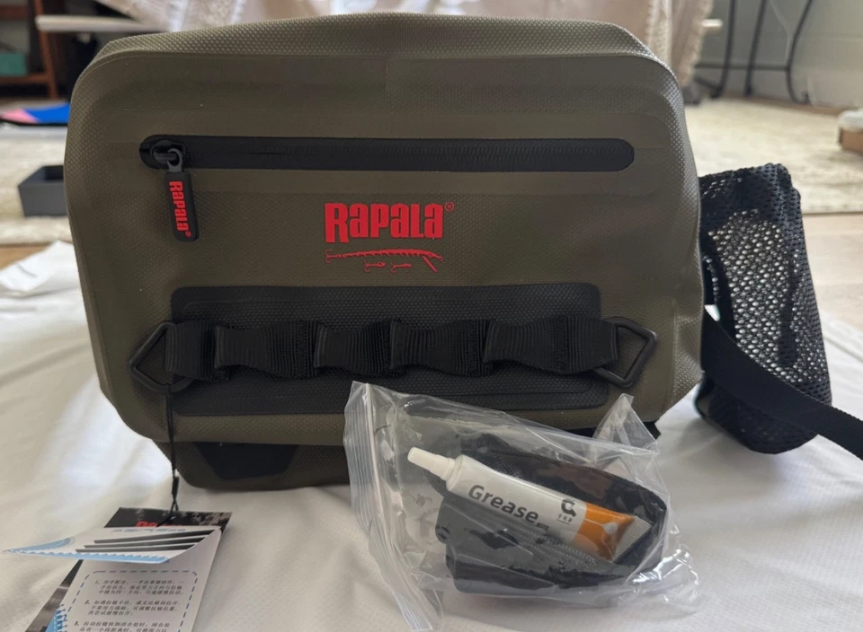 Riñonera de pesca impermeable Rapala, paquete de cintura de pesca con mosca, 4L (etiqueta china) Foto 2 de 4