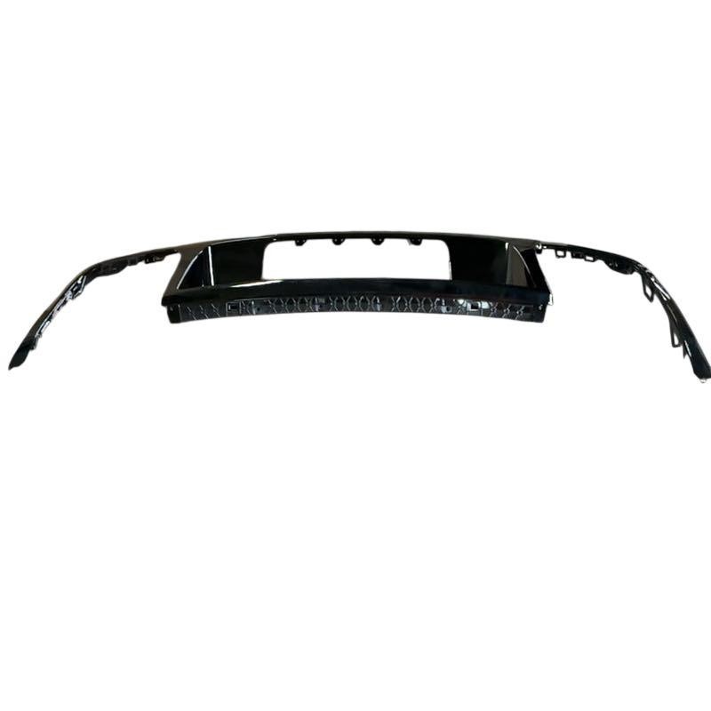 Réparer un pare-choc rayé avec le spoiler arrière Tiguan 5NN807482B041 robuste