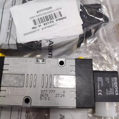 1pcs AVENTICS CD07 Three-position Five-way Reversing Valve 5777770220 DC24V