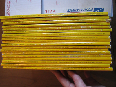 NATIONAL GEOGRAPHIC MAGAZINE LOT 18 ISSUES 2000 2002 2003 2005 2006 2007 2008