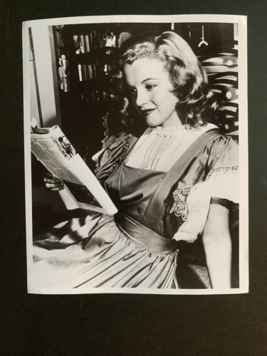 MARILYN MONROE - Rare photo de presse originale vintage - Photo 1/2