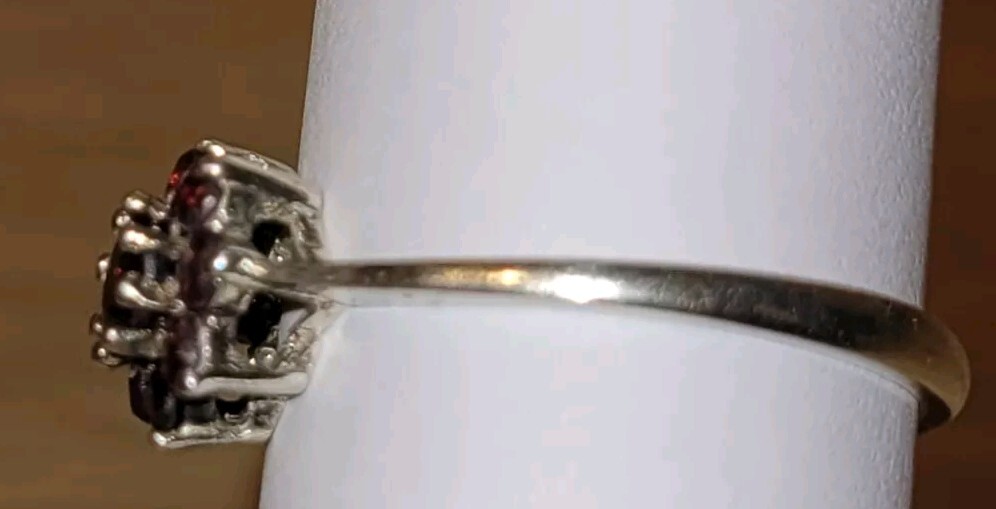 Vintage GARNET Solid Silver Cluster Ring SIZE O 5… - image 3