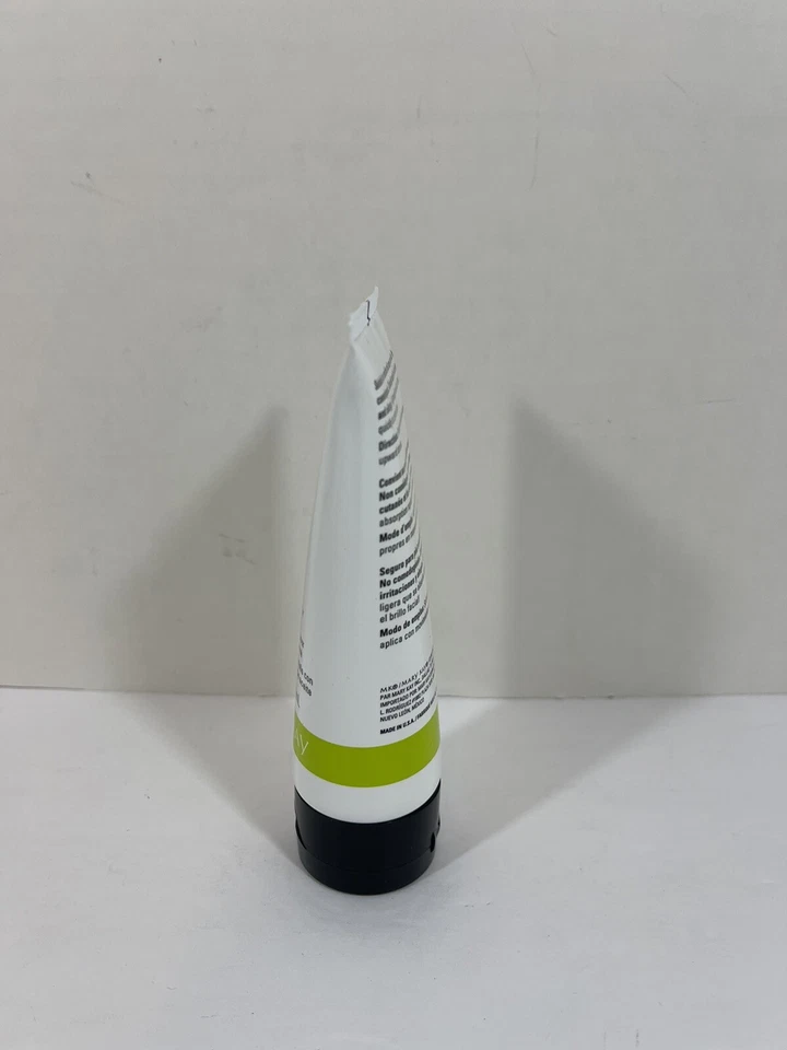 Crema hidratante sin aceite Mary Kay Clear Proof para piel propensa al acné nueva Foto 2 de 4