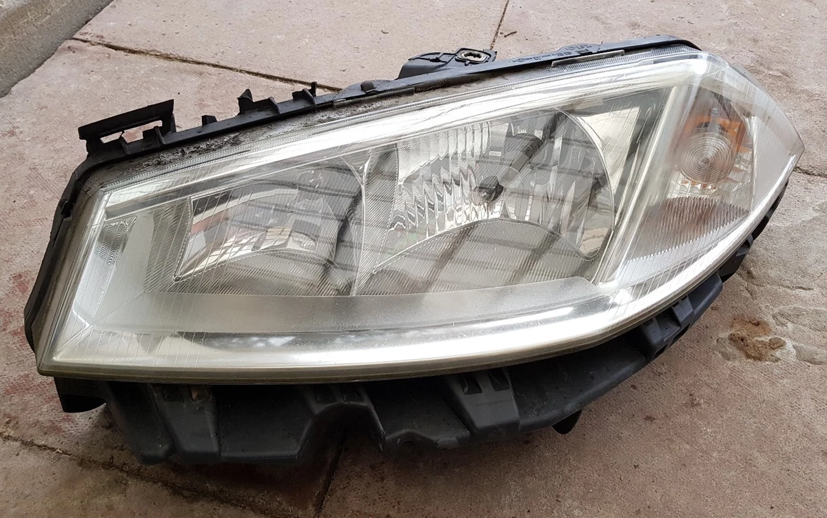 RENAULT MEGANE VALEO NS PASSENGER SIDE LEFT HEADLIGHT 89307010  
