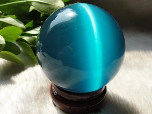 Hot Sell ASIAN QUARTZ Sky blue CAT EYE CRYSTAL BALL SPHERE 80MM + STAND AAA - Picture 2 of 5