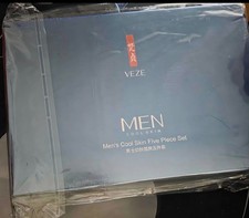 VEZE MEN Cool Skin Men’s 5-Piece Face Skincare Gift Set Kit for Men