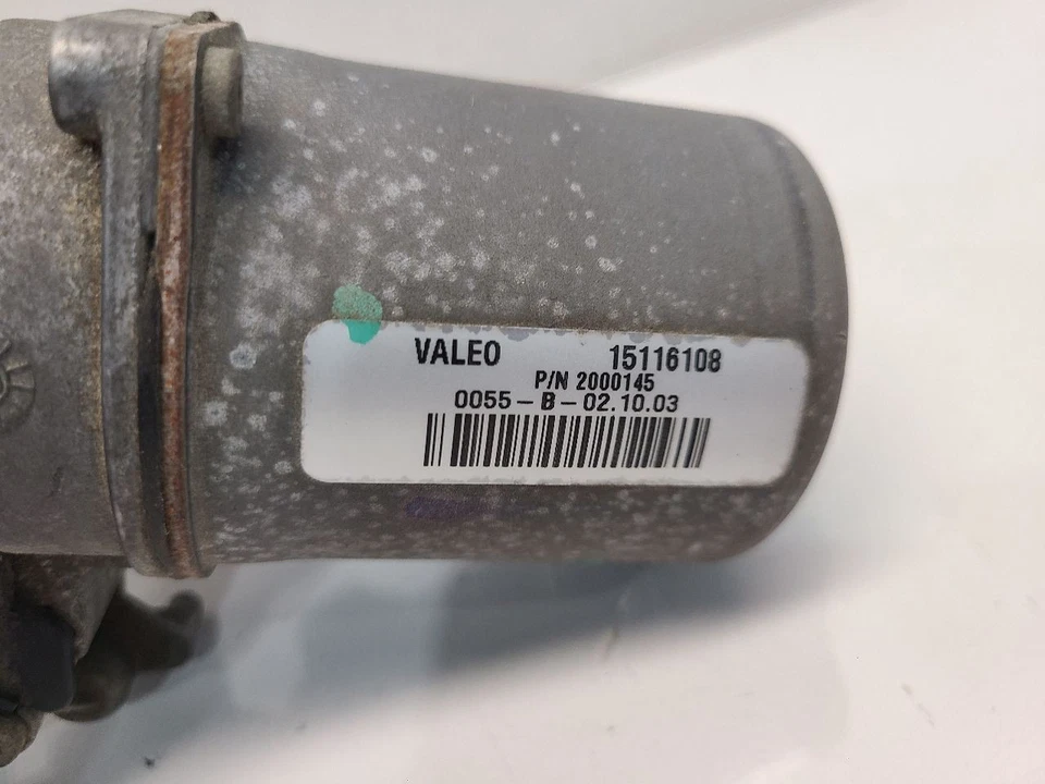 2004 Cadillac Escalade ESV Front Windshield Wiper Motor *ONLY - Image 4 of 4