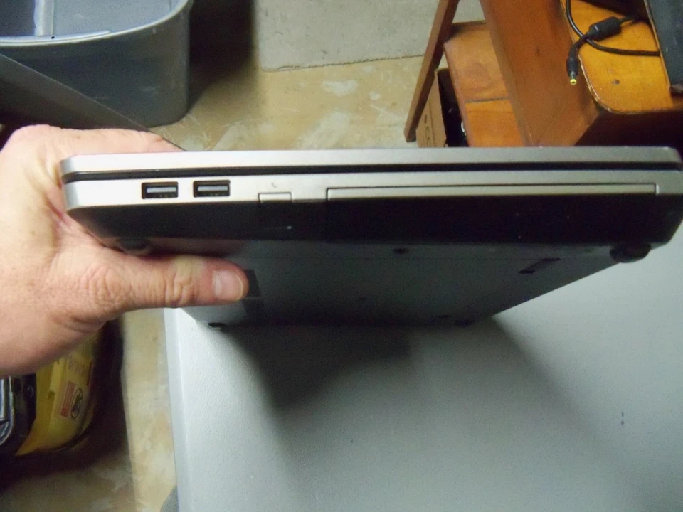 HP Probook 4535S - getestet - bootet auf Bios, AMD E2 CPU, 4GB Ram - Bild 4 von 4