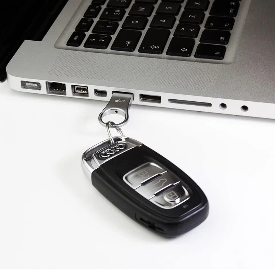 Silicon Power 16GB Jewel J80 USB 3.0 Key Flash Drive, Titanium (SP016GBUF3J80V1T - Image 2 of 4