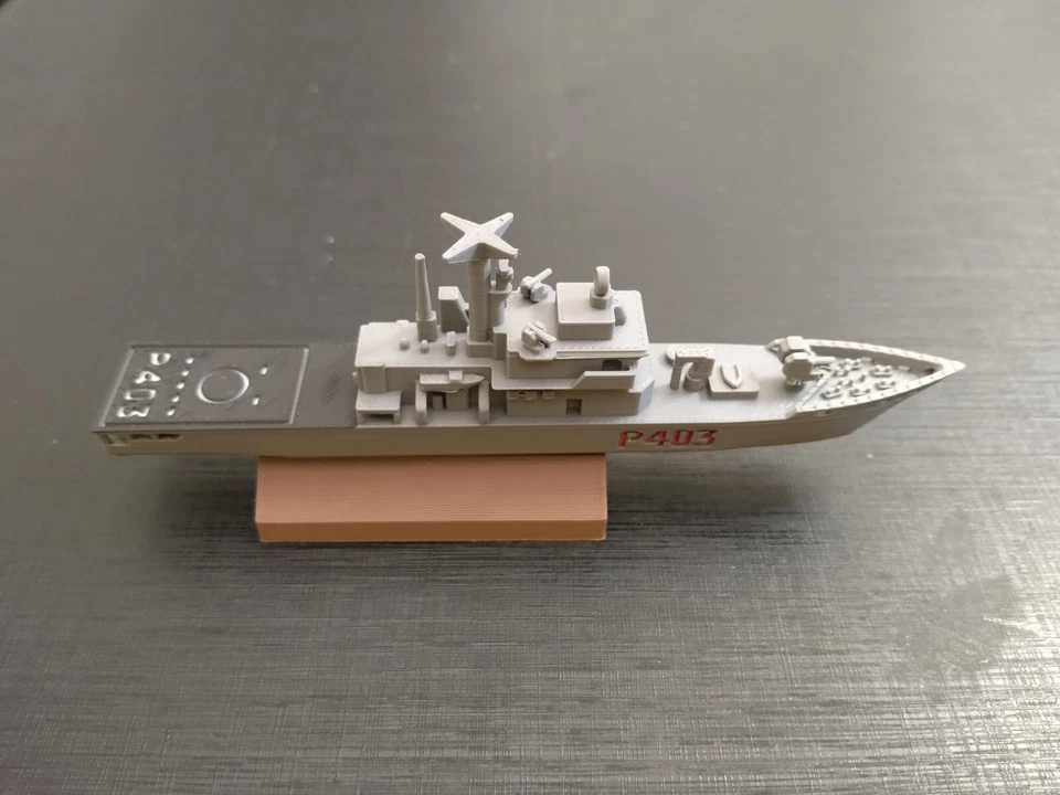 Modello Nave Marina Militare Spica 1:650  - Immagine 4 di 4