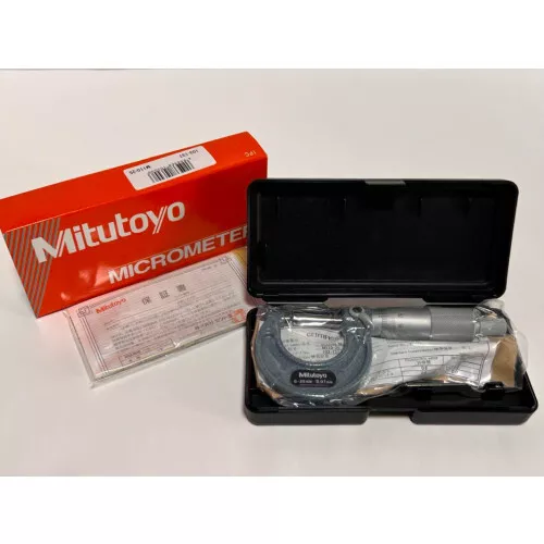 [Unused] Mitutoyo Standard Outside Micrometer M110-25 / 103-137 LTD From JAPAN