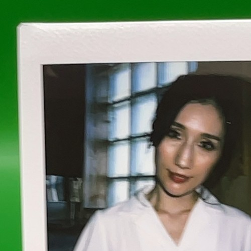 JULIA Polaroid carta Cheki firmata autografata carta fotografica TCG Giappone quasi nuova camera inattiva - Foto 3 di 17