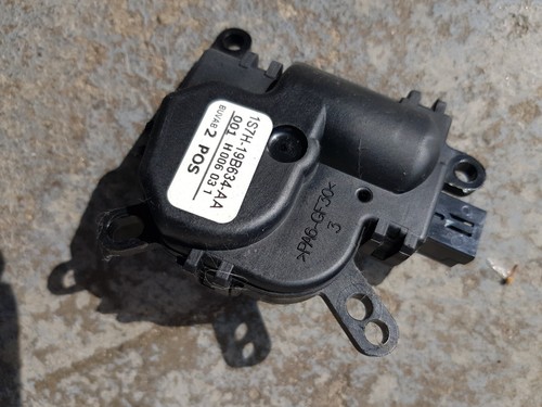 Ford Mondeo 3 III BWY MK3 2000-2007 Stellmotor Heizung Lüftung 1S7H19B634AA