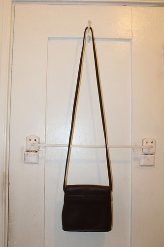 COACH Tango Brown Leather Bag Nickel Hardware Crossbody Bag Vintage 1990s #9049 - Picture 4 of 13