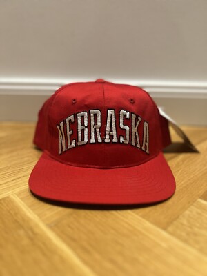 Vintage Starter Nebraska Cornhuskers Arch Snapback Cap Deadstock Ncca College