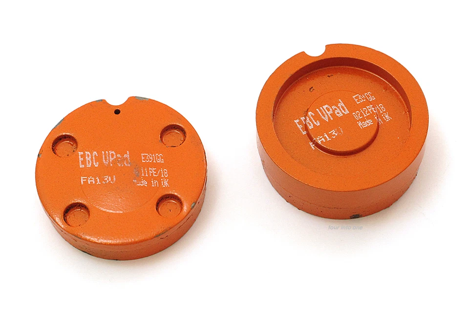 Pastillas de freno delanteras semi sinterizadas serie EBC V - HONDA CB350 CB400F CB750 - FA13V Foto 2 de 2