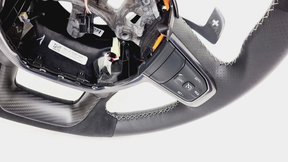 2021-24 RAM 1500 TRX 方向盘带后踏板和巡航控制 7FX561TRAA — 第 4/4 张图片