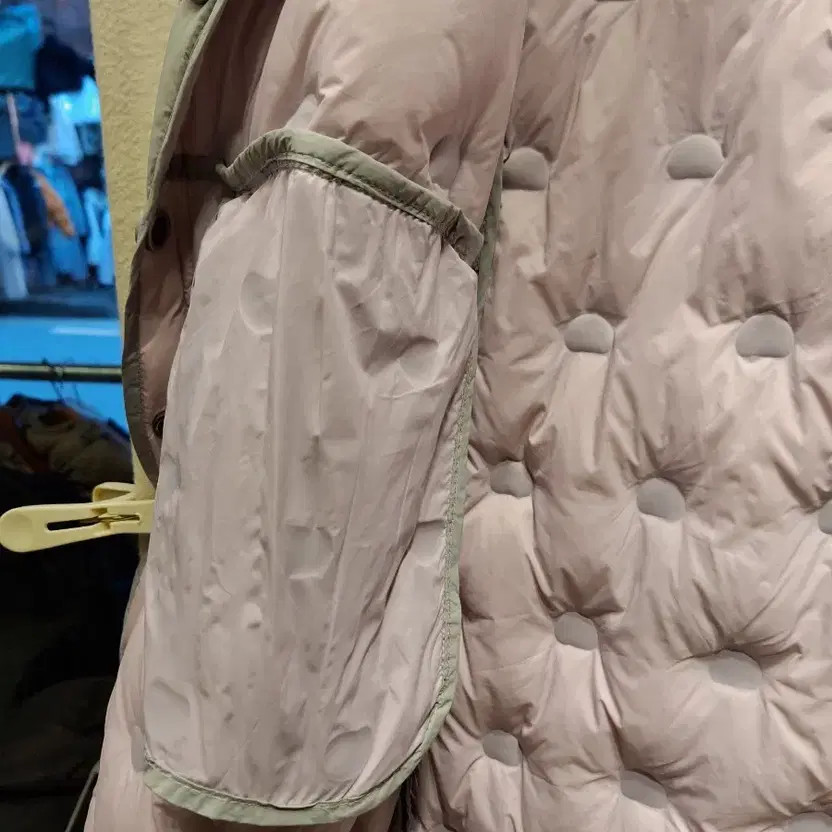 Lightweight Gray Hooded Long Padding Jacket - Win… - image 2