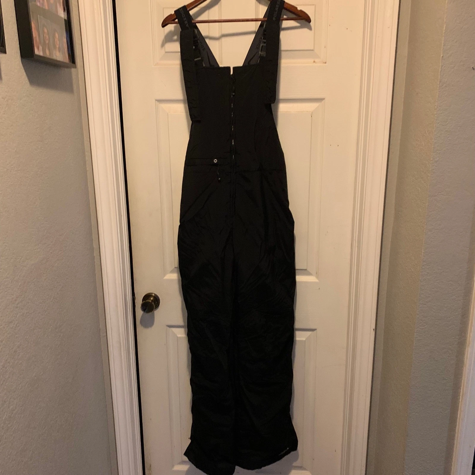 Polar Edge Snow Bib Overalls Mens L Black Silver Series Water Resistant Ski Pant
Opens in a new wind