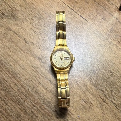 Orient Women's Automatic Day/Date Gold Tone Analog Dress Watch Bracelet