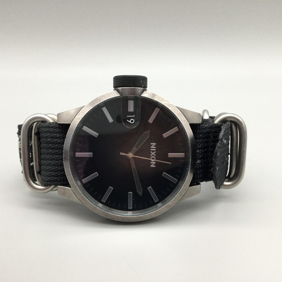 Nixon Mens Watch 48mm Black Dial Chronicle Magnified Date Swiss