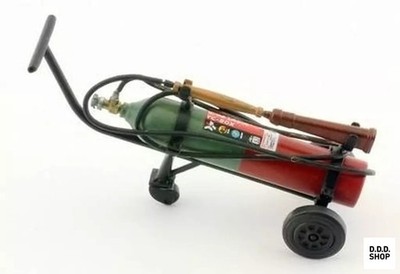 1/32 Current Use Air Self-Defense Force YC-50X Fahrzeug-montierter Feuerlöscher