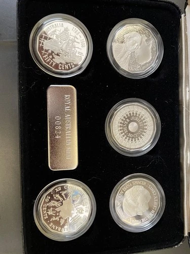 1989 Masterpieces in silver coin set 50c x 5  in capsule-cased with Certificate