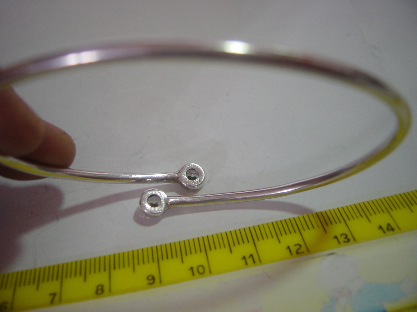 Vintage Solid Silver Pretty Bangle 8" - Unique De… - image 10