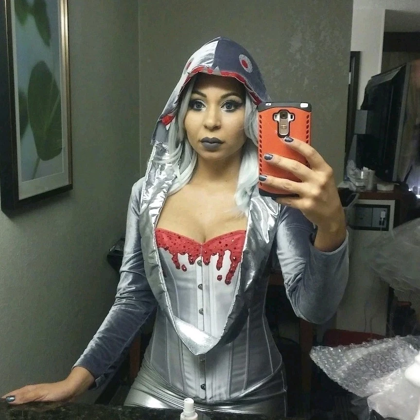 Sudadera con capucha de terciopelo gris aleta de tiburón personalizada bolero y corsé de diamantes de imitación rojo goteo de sangre M Foto 2 de 4