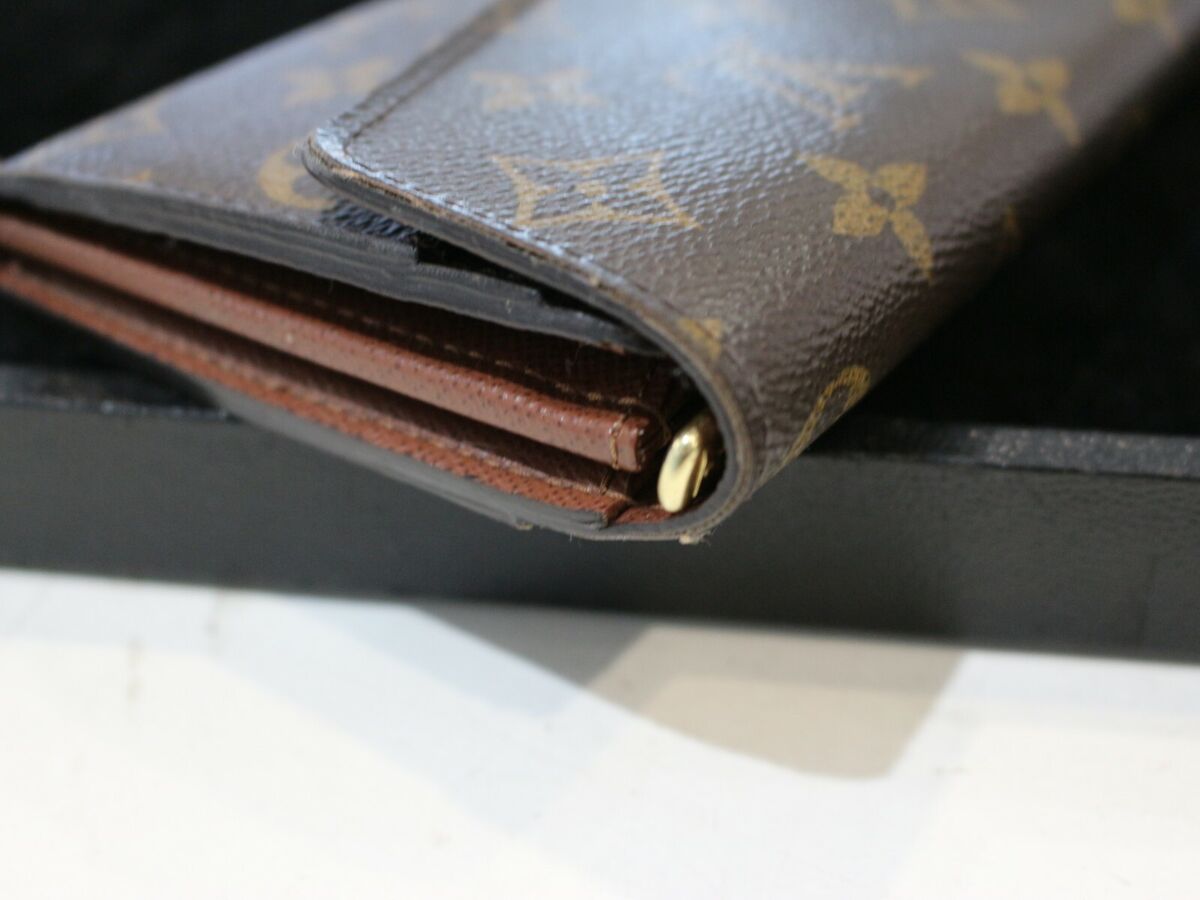 Louis Vuitton Brown Sarah De Large Canvas Travel M10988 Wallet – ClosetsNYC