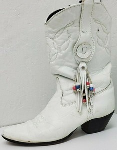 white tassel boots