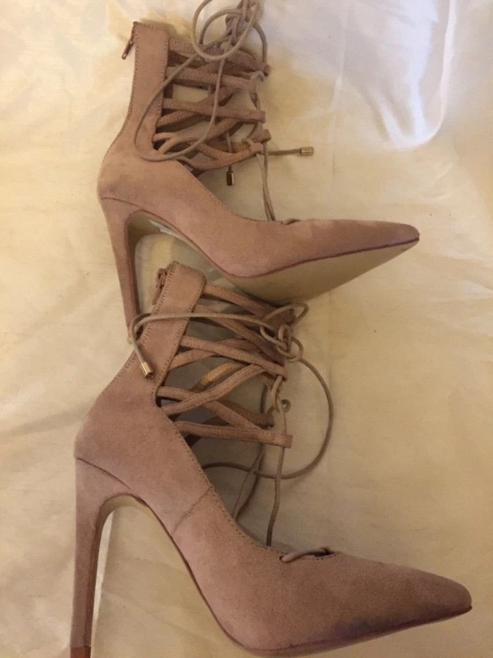 M. Missguided Mujer Cordones Stiletto Beige Vegano Gamuza UK 5. US 7 Foto 4 de 4