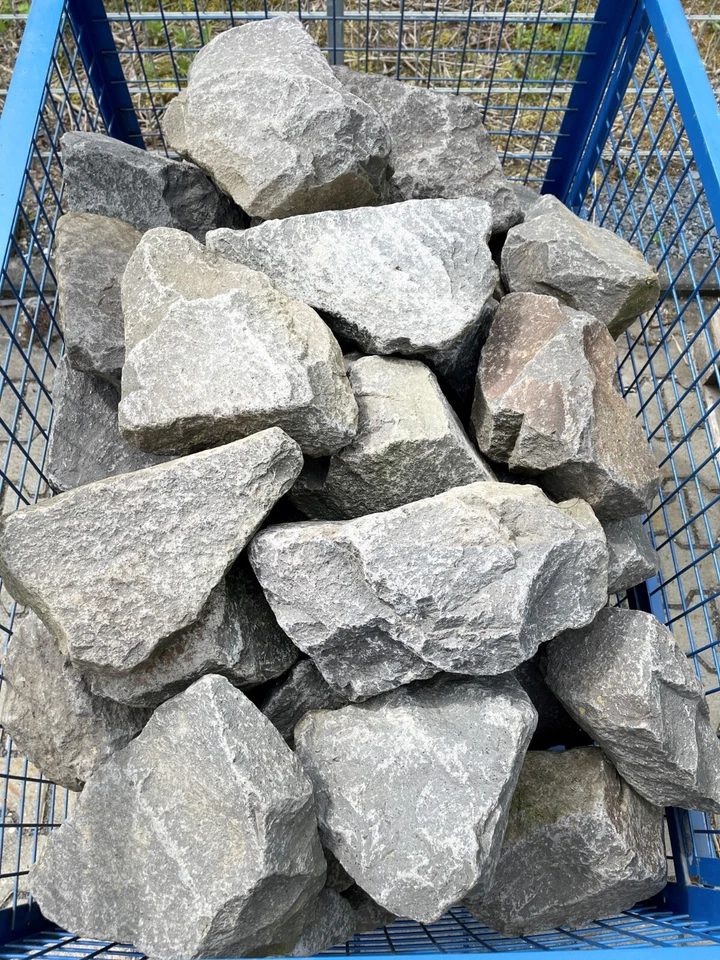 1000 kg Basalt Bruchsteine, Wasserbausteine ca. 10-40 cm / ca. 5-40 kg - Bild 2 von 4