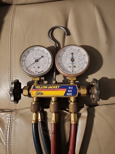 Ritchie Yellow Jacket Test- und Ladeverteiler mit Messgeräten & Schläuchen - Bild 1 von 5