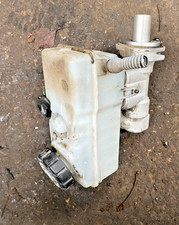 Maître-cylindre de frein Renault CLIO