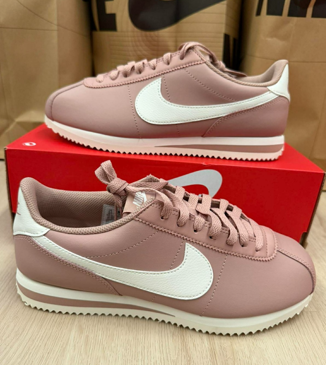 SIZE 9.5 WOMENS - NEW Nike Cortez Particle Pink WHITE DN1791 600