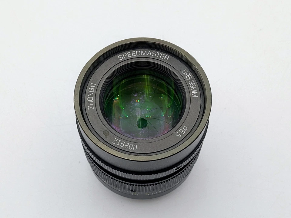 ZhongYi Mitakon SPEEDMASTER 35mm F0.95 for Fujifilm X mount camera Black - Image 3 of 4