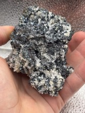 Minerali ** Quarzo su Ematite - Rio Marina, Toscana (KK) 8cm x 7cm x 6cm 460g