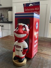 CHIEF WAHOO Cleveland Indians Mascot TEI Hand Painted Gold Base Bobblehead NIB!